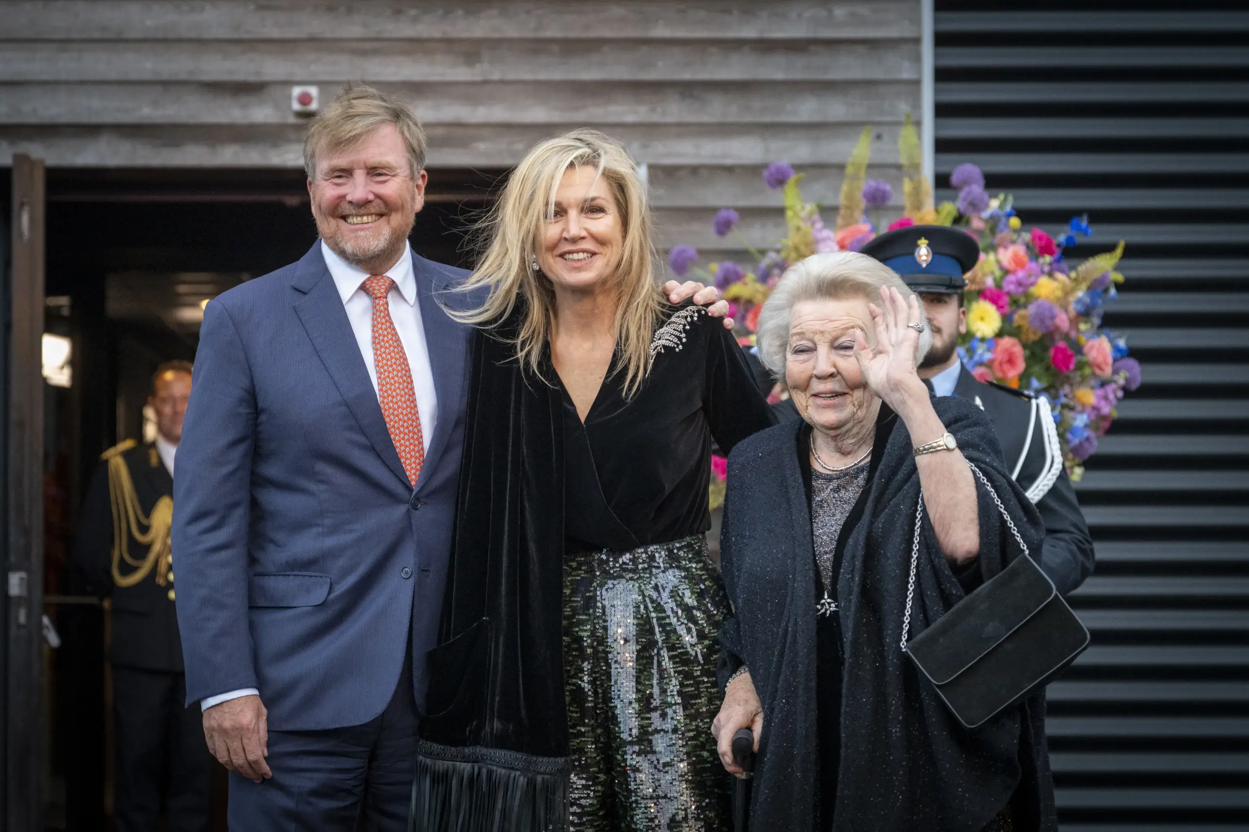 Het koningspaar en prinses Beatrix zijn te gast bij het Koningsdagconcert (2026).