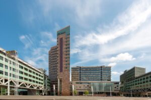 Rechtbank den haag prins clauslaan